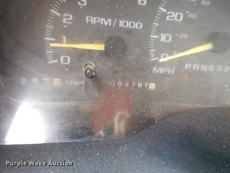 image for item DI8052 1997 Chevrolet Cheyenne 1500  flatbed pickup truck