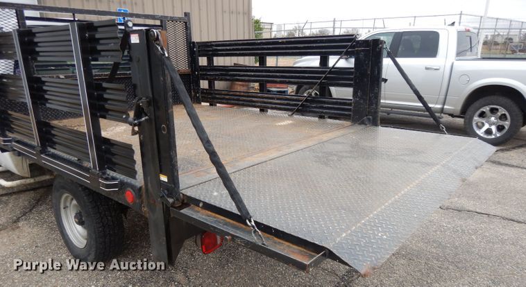 image for item DI8052 1997 Chevrolet Cheyenne 1500  flatbed pickup truck