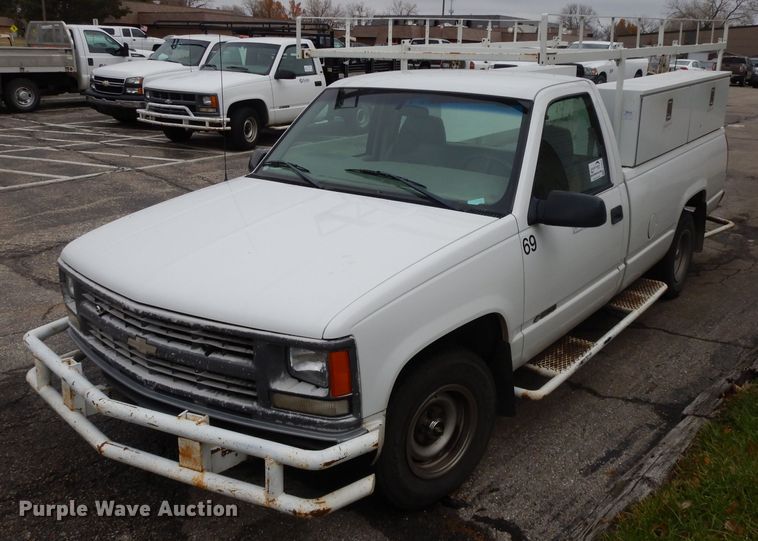 image for item DI8053 1998 Chevrolet C1500  pickup truck