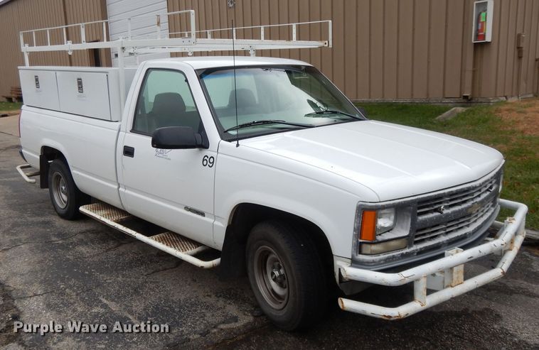 image for item DI8053 1998 Chevrolet C1500  pickup truck