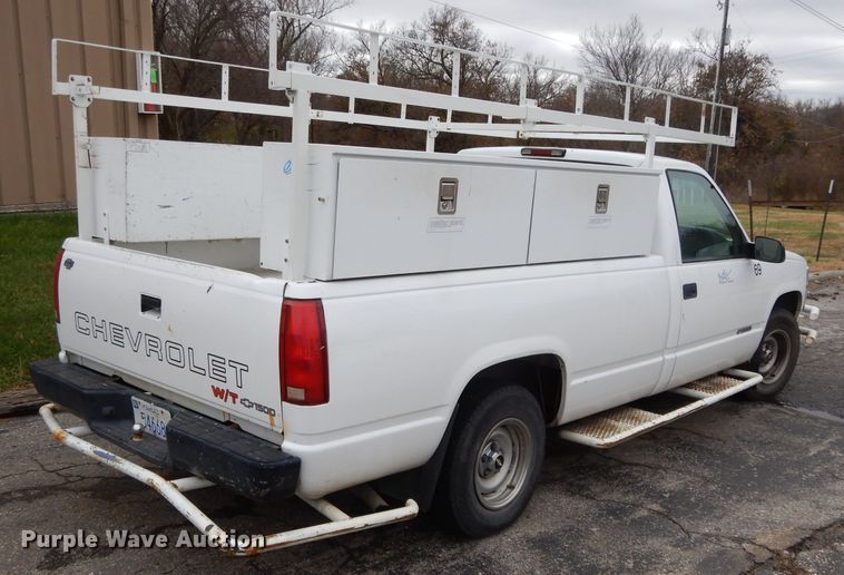 image for item DI8053 1998 Chevrolet C1500  pickup truck