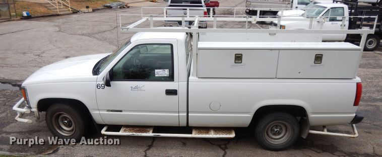 image for item DI8053 1998 Chevrolet C1500  pickup truck