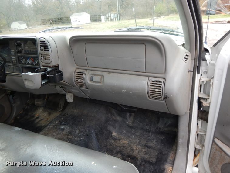 image for item DI8053 1998 Chevrolet C1500  pickup truck