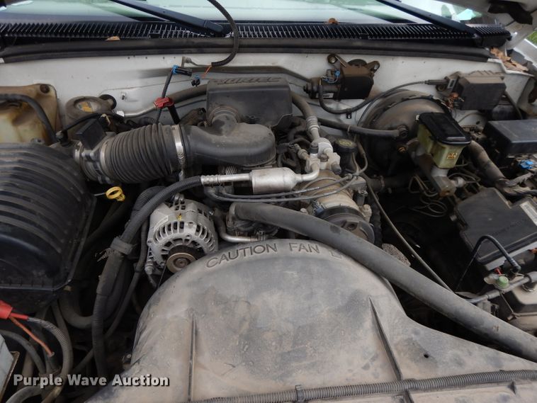 image for item DI8053 1998 Chevrolet C1500  pickup truck