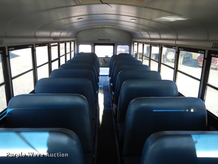 image for item DI8071 2003 Freightliner FS65  school bus