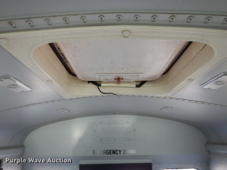 image for item DI8071 2003 Freightliner FS65  school bus