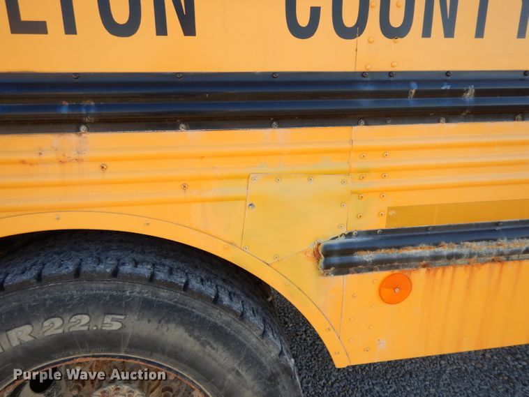image for item DI8071 2003 Freightliner FS65  school bus