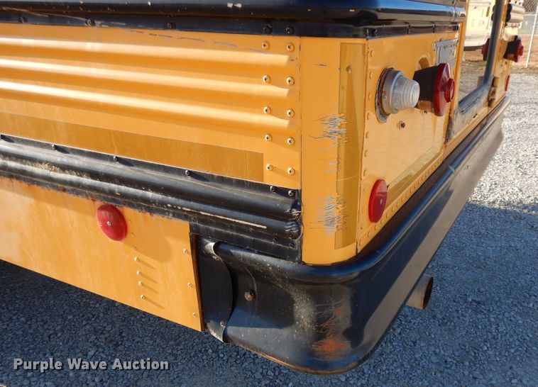 image for item DI8071 2003 Freightliner FS65  school bus