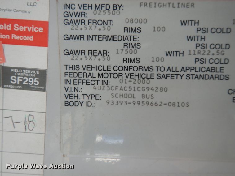 image for item DI8072 2001 Freightliner FS65  school bus