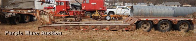 image for item DJ5786 1985 Trail King 1551-4100 lowboy equipment trailer