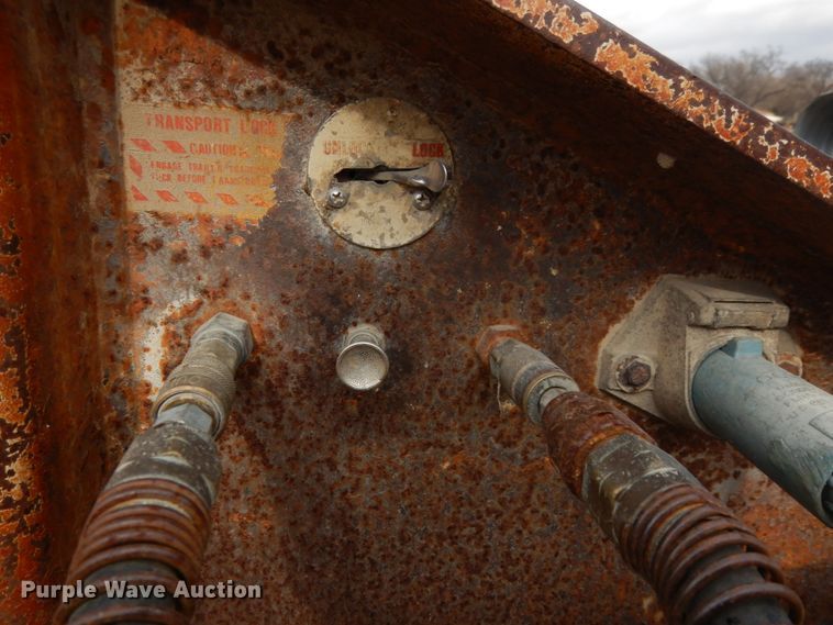 image for item DJ5786 1985 Trail King 1551-4100 lowboy equipment trailer