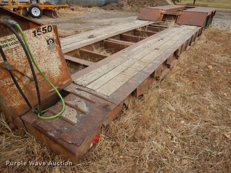image for item DJ5786 1985 Trail King 1551-4100 lowboy equipment trailer