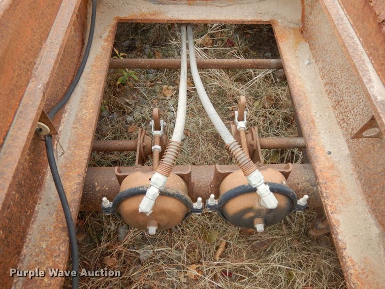 image for item DJ5786 1985 Trail King 1551-4100 lowboy equipment trailer