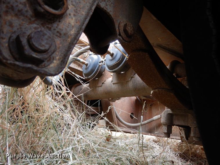 image for item DJ5786 1985 Trail King 1551-4100 lowboy equipment trailer