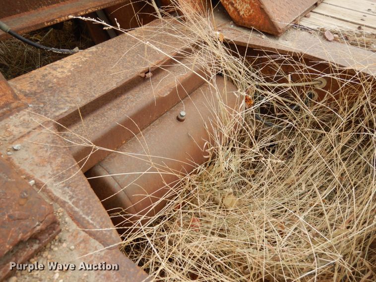 image for item DJ5786 1985 Trail King 1551-4100 lowboy equipment trailer