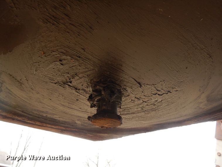 image for item DJ5786 1985 Trail King 1551-4100 lowboy equipment trailer