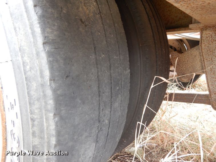 image for item DJ5786 1985 Trail King 1551-4100 lowboy equipment trailer