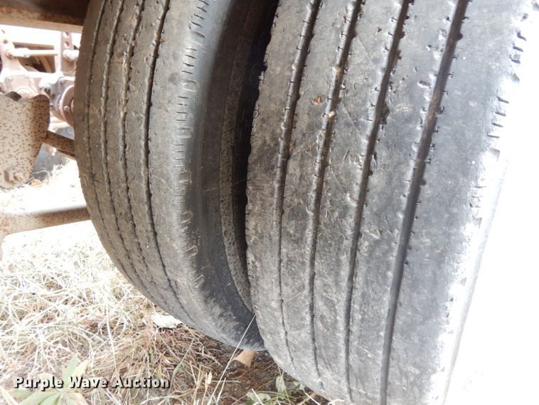 image for item DJ5786 1985 Trail King 1551-4100 lowboy equipment trailer