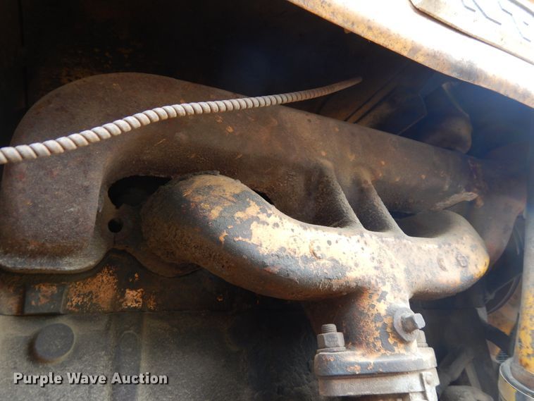 image for item DJ5787 1970 International I2554  tractor