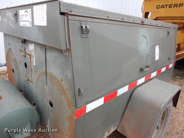 image for item DJ5788 1993 Davey 14M125  air compressor