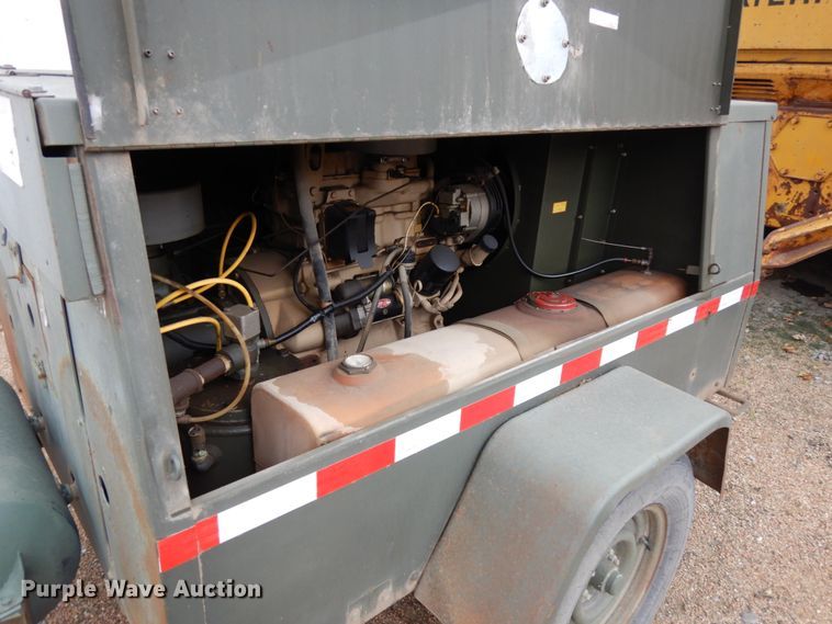 image for item DJ5788 1993 Davey 14M125  air compressor