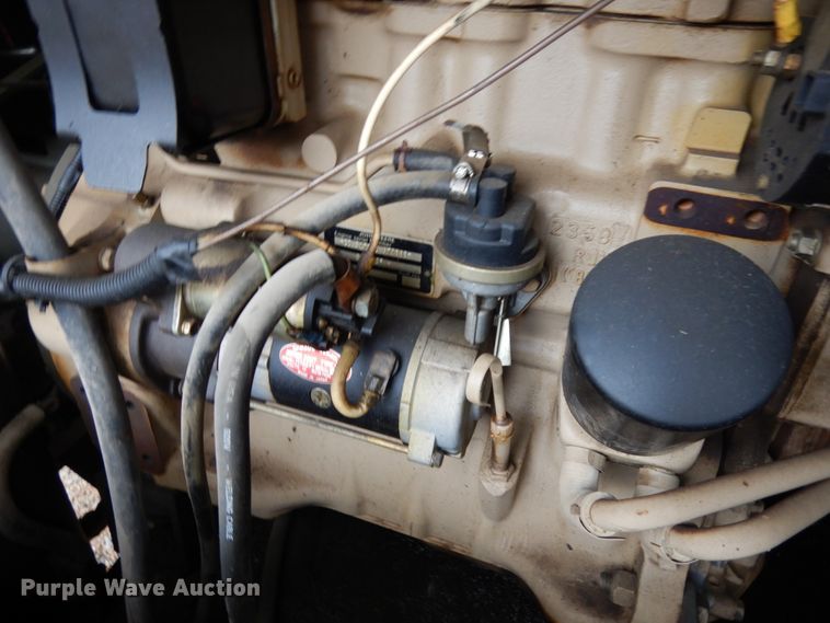 image for item DJ5788 1993 Davey 14M125  air compressor