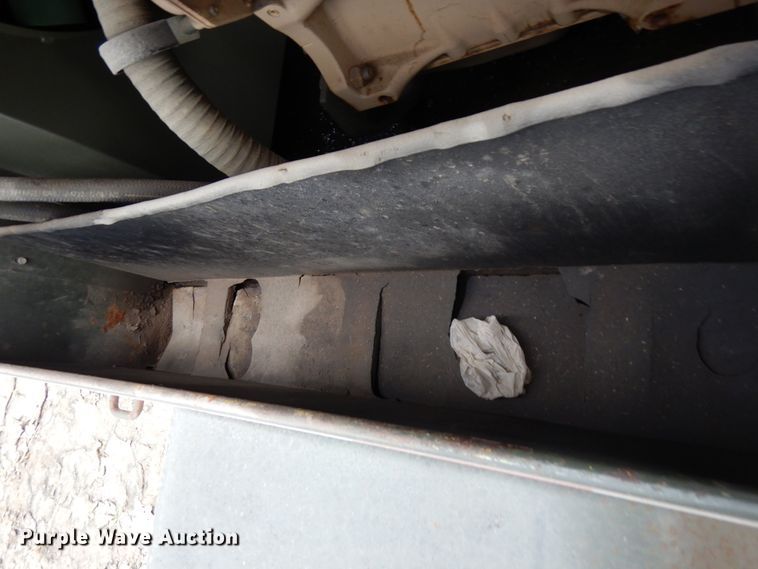 image for item DJ5788 1993 Davey 14M125  air compressor