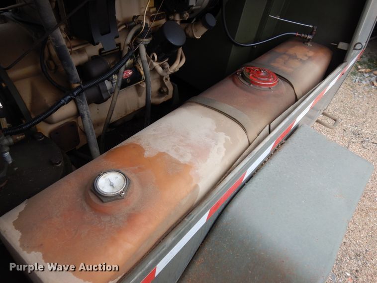 image for item DJ5788 1993 Davey 14M125  air compressor