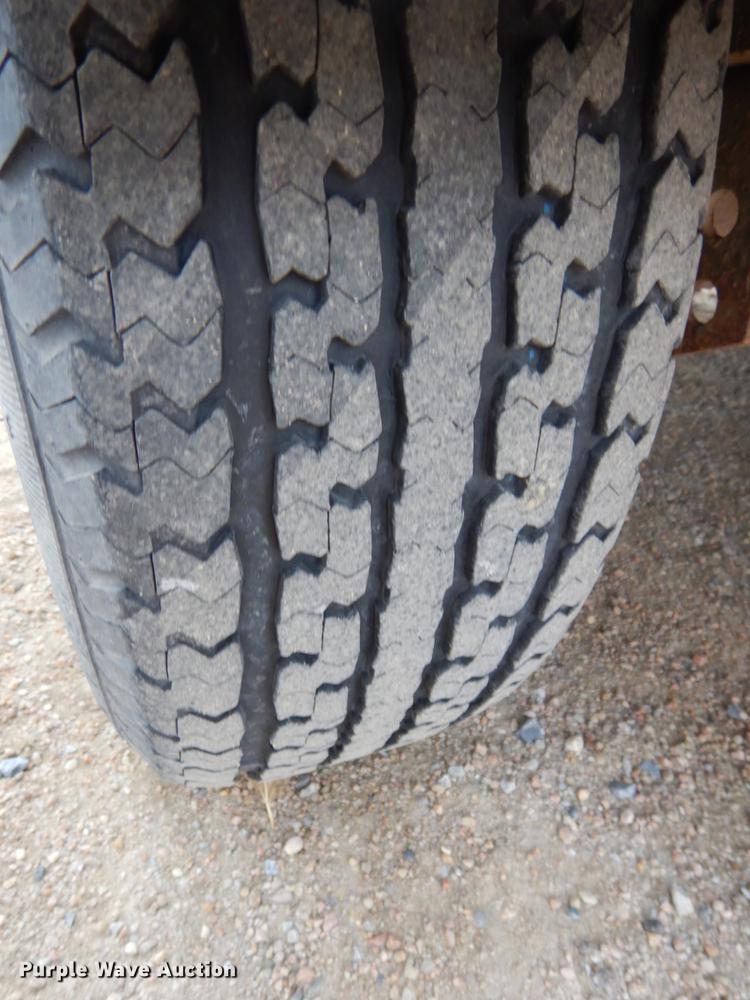 image for item DJ5788 1993 Davey 14M125  air compressor