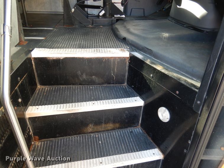 image for item DJ6859 2007 Freightliner Thomas  school bus