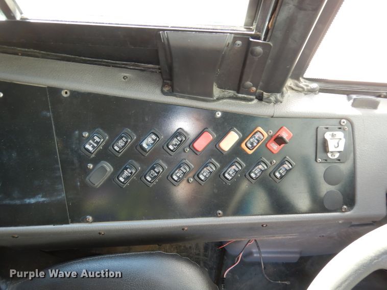 image for item DJ6859 2007 Freightliner Thomas  school bus