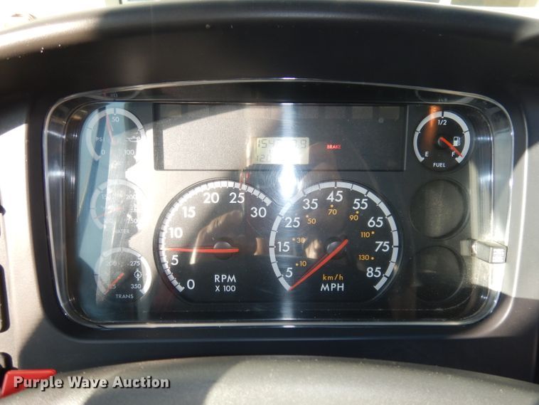 image for item DJ6859 2007 Freightliner Thomas  school bus