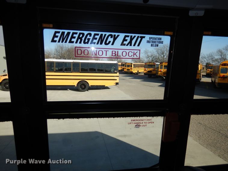 image for item DJ6859 2007 Freightliner Thomas  school bus