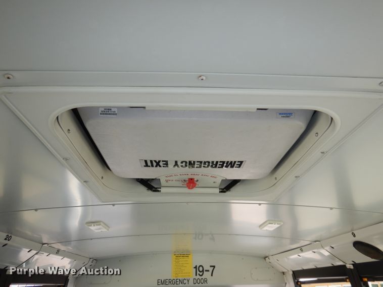 image for item DJ6859 2007 Freightliner Thomas  school bus