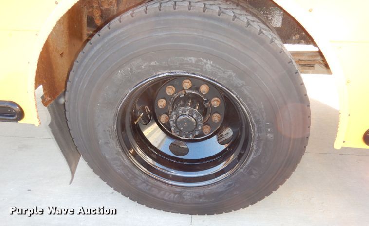 image for item DJ6859 2007 Freightliner Thomas  school bus