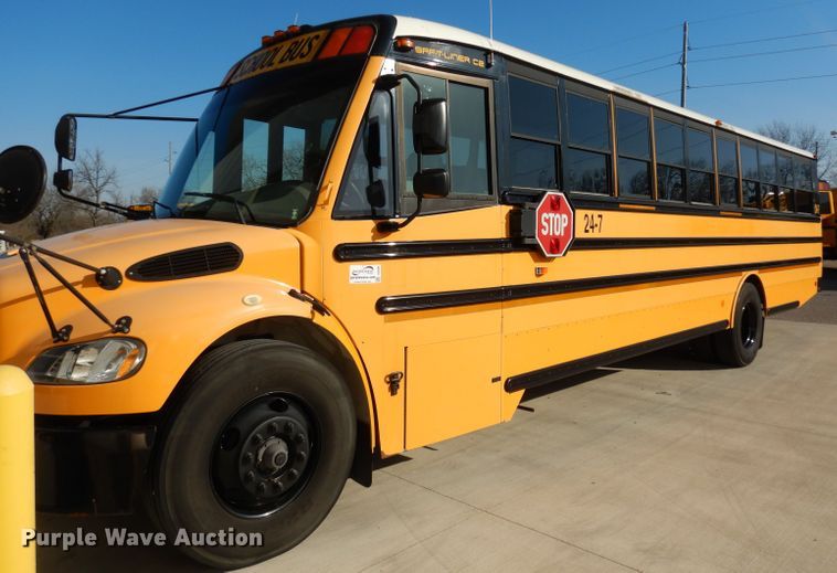 image for item DJ6860 2007 Freightliner Thomas  school bus