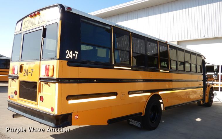 image for item DJ6860 2007 Freightliner Thomas  school bus