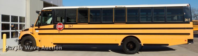 image for item DJ6860 2007 Freightliner Thomas  school bus