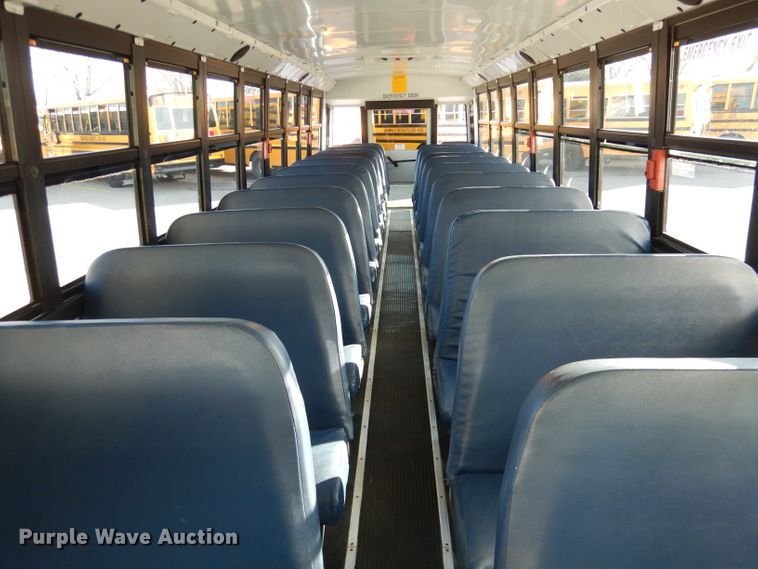 image for item DJ6860 2007 Freightliner Thomas  school bus