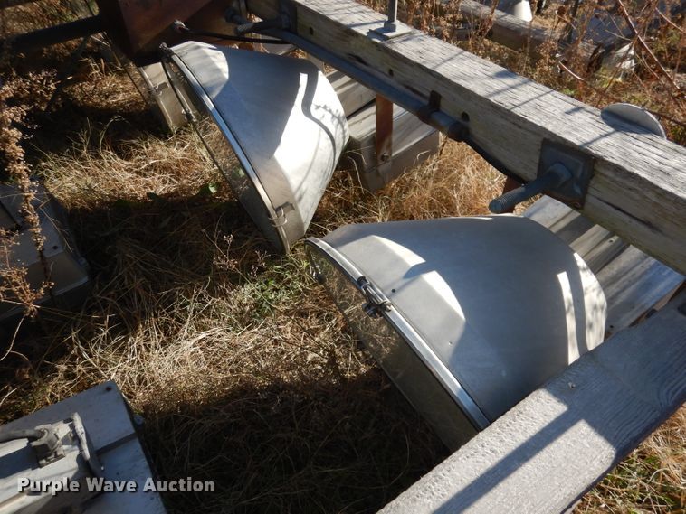 image for item DJ6953 (10) sections of Halide ballfield lights