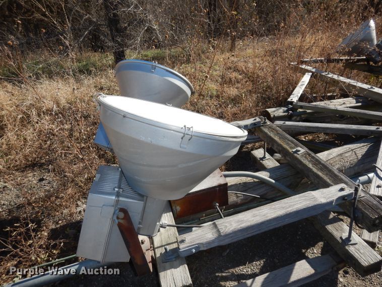 image for item DJ6953 (10) sections of Halide ballfield lights