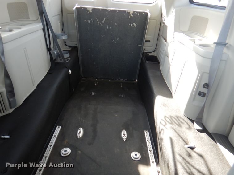 image for item DY9574 2010 Chrysler Town & Country  handicap accessible van