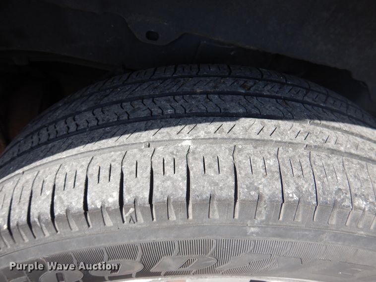 image for item DY9574 2010 Chrysler Town & Country  handicap accessible van