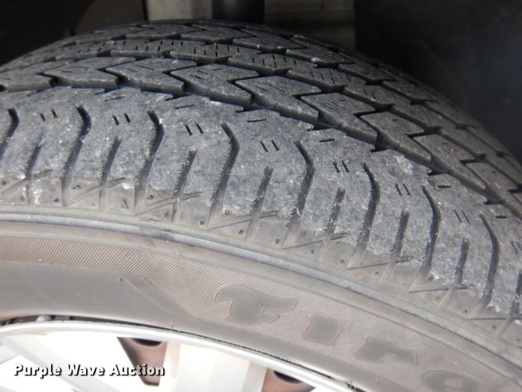 image for item DY9574 2010 Chrysler Town & Country  handicap accessible van