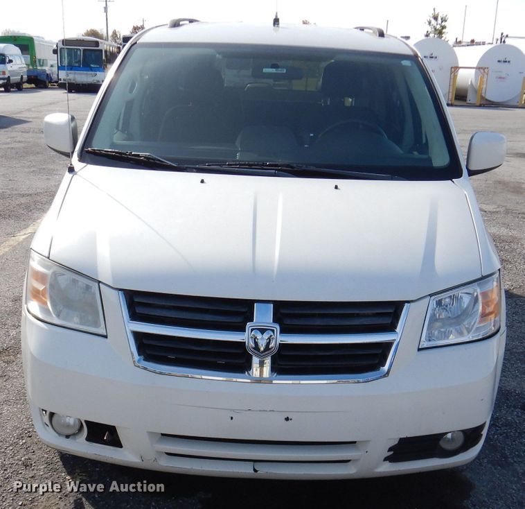 image for item DY9575 2010 Dodge Grand Caravan SXT  handicap accessible van