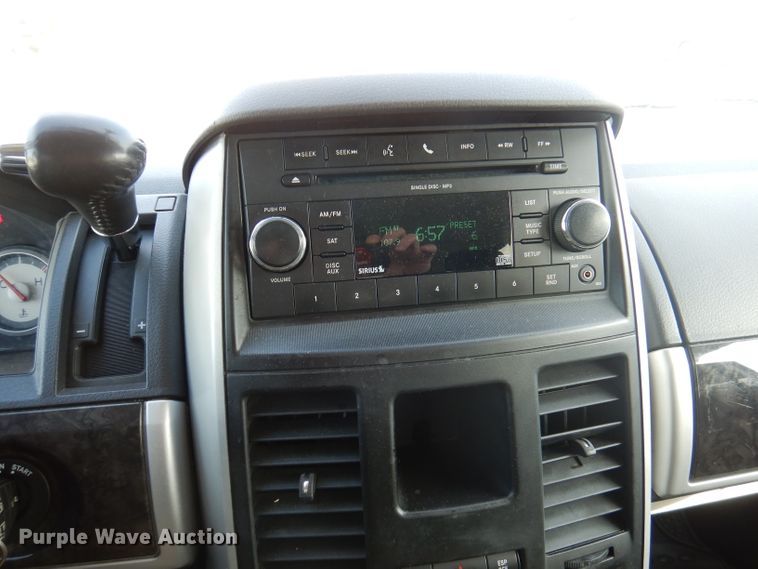 image for item DY9575 2010 Dodge Grand Caravan SXT  handicap accessible van