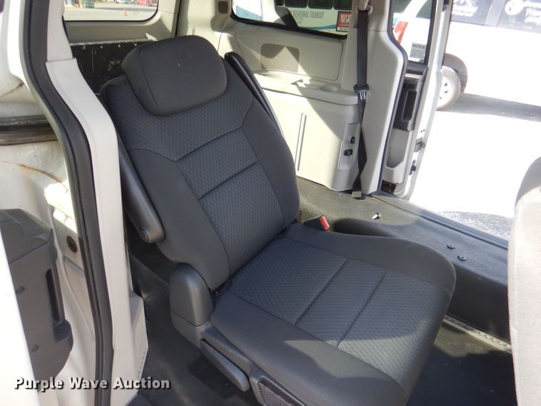 image for item DY9575 2010 Dodge Grand Caravan SXT  handicap accessible van