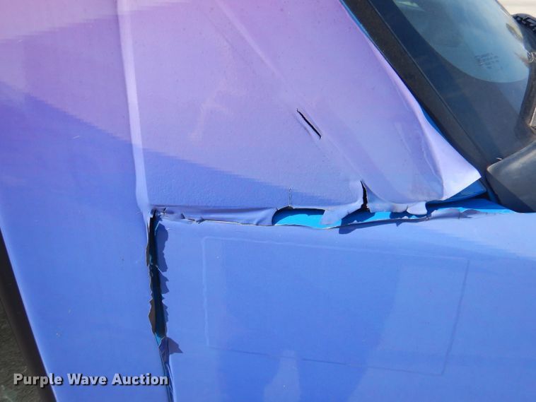 image for item DY9576 2010 Chevrolet Express G4500  shuttle bus