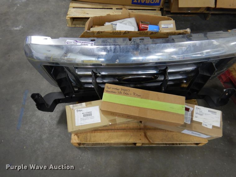 image for item DY9594 Bus parts