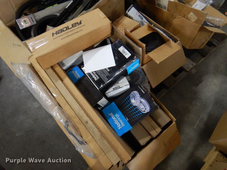 image for item DY9594 Bus parts